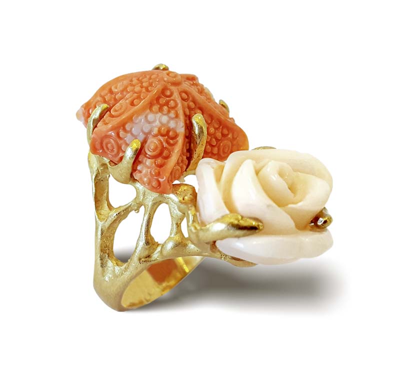 gioiello anello creazione artigianale in corallo e oro - bottega arte orafa zappalà siracusa